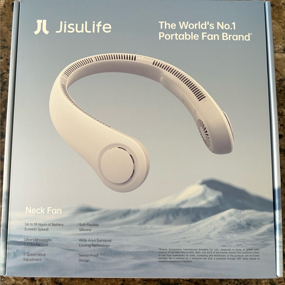 Jisulife Portable Neck Fan - White new in box rechargable 16 hour lasting